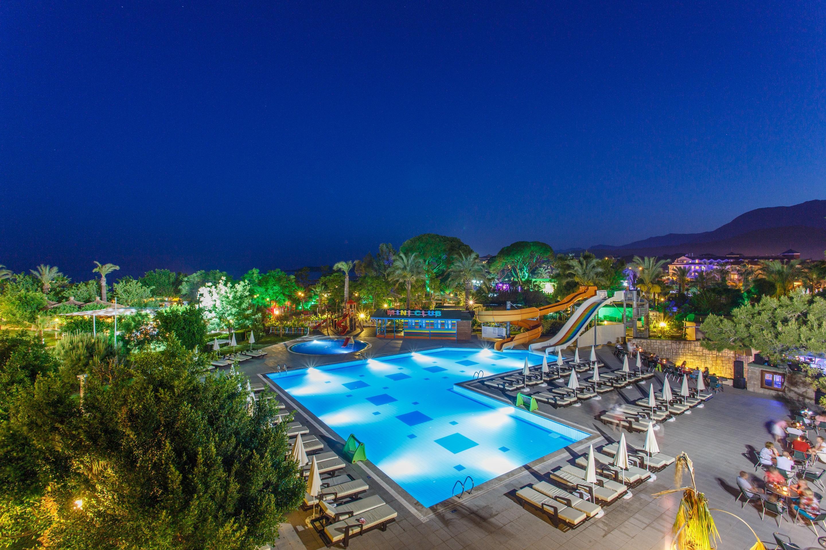 Lucida Beach Hotel Çamyuva Exteriér fotografie