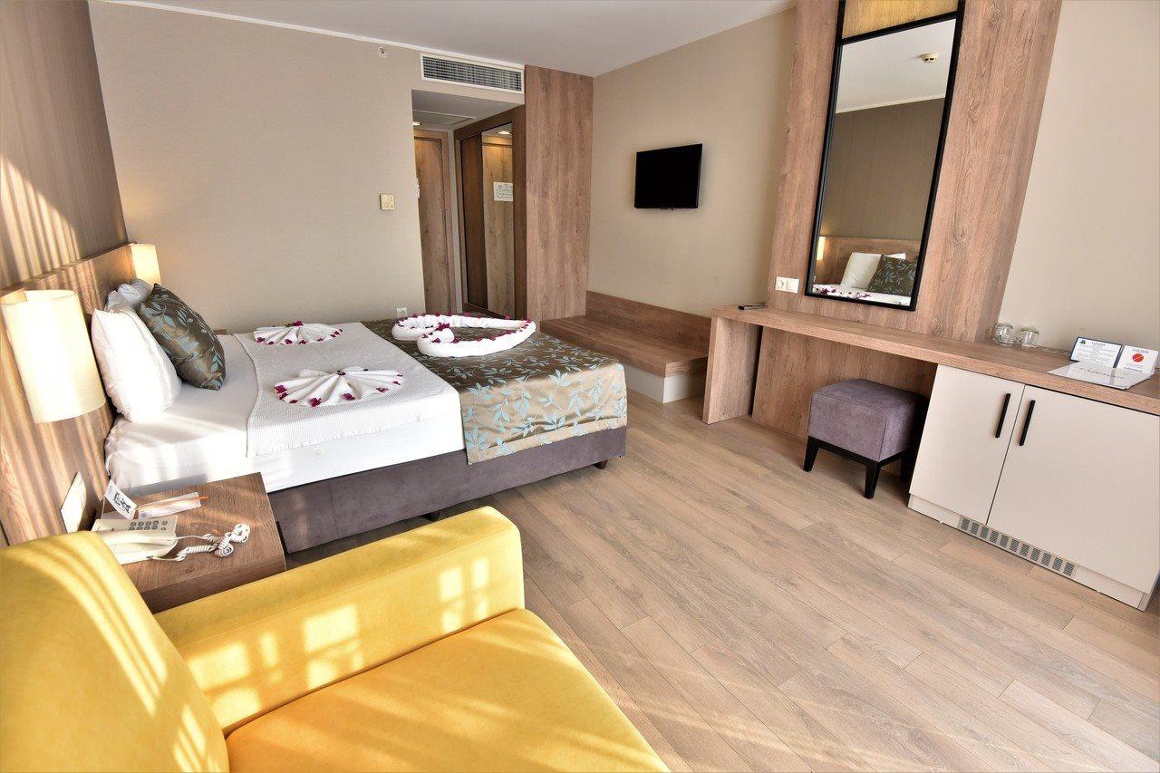Lucida Beach Hotel Çamyuva Exteriér fotografie